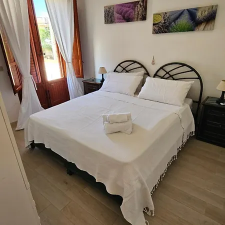 Hébergement de vacances Isolahome Isola delle Femmine